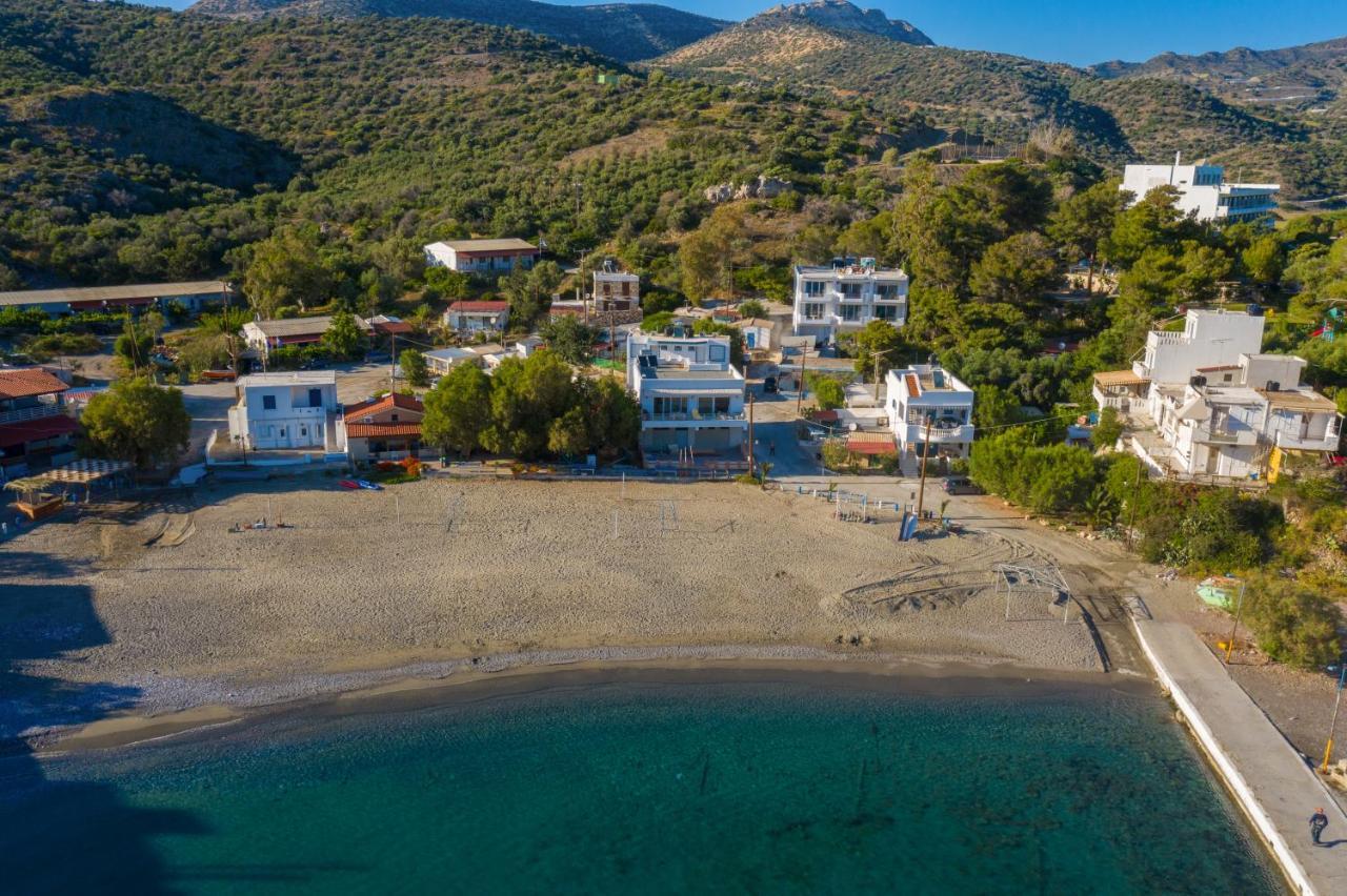 Front South Crete
